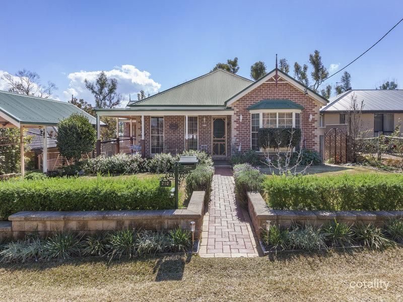 292 Singles Ridge Rd, Yellow Rock, NSW 2777