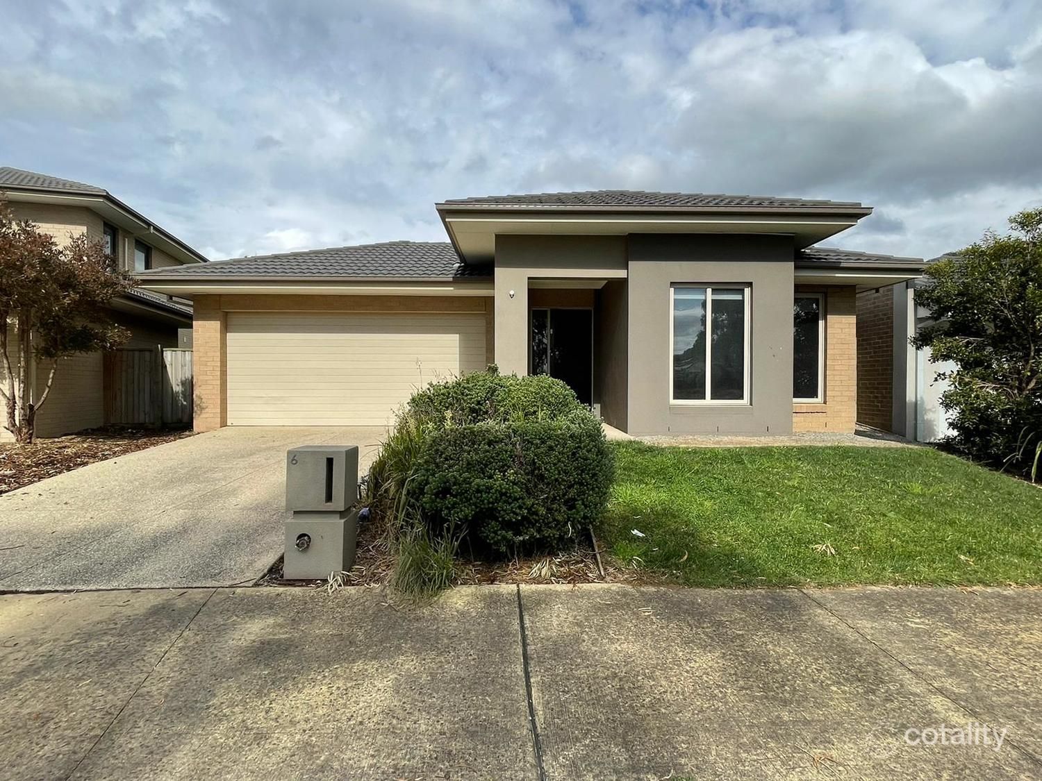 6 Normanby Ch, Sandhurst, VIC 3977