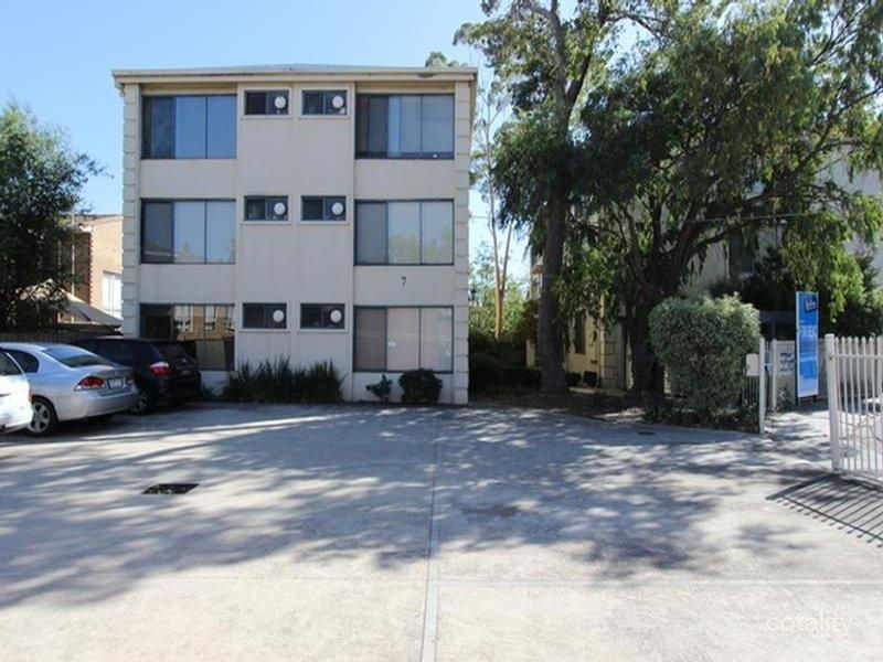 2/7-9 Farnham Ct, Flemington, VIC 3031