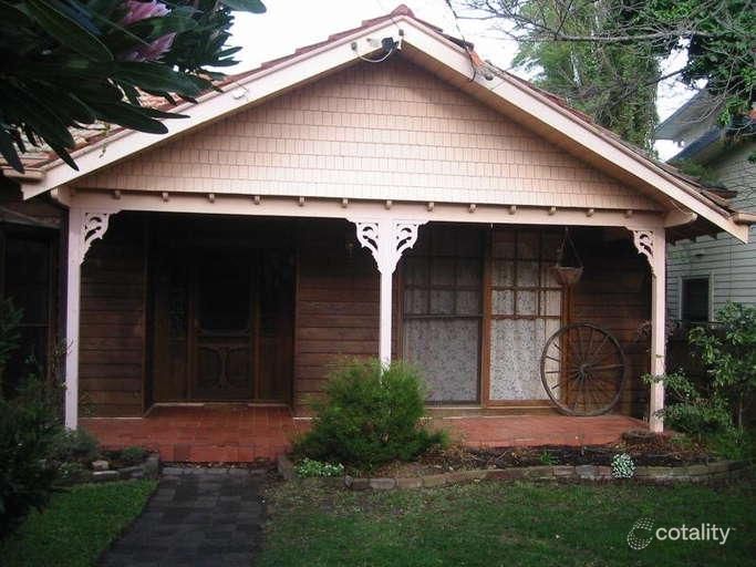12 Rouen St, Hampton, VIC 3188