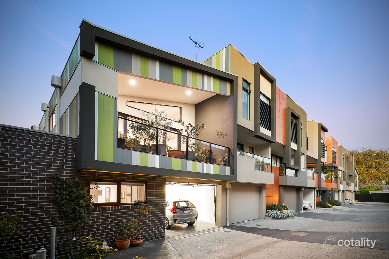 10/82 Roseneath St, Clifton Hill, VIC 3068