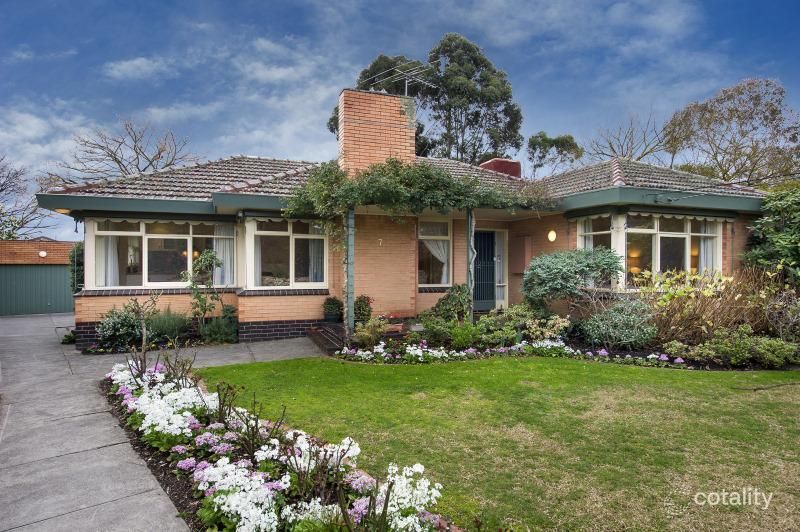 7 Barter Cres, Forest Hill, VIC 3131