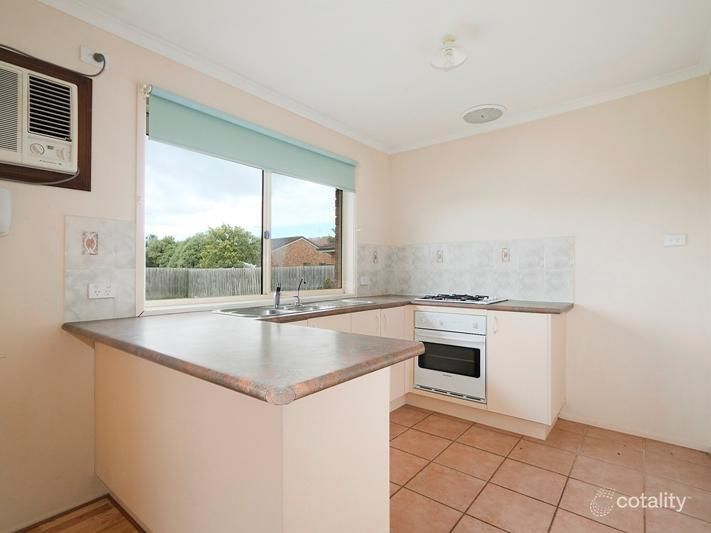 37 Sneddon Dr, Narre Warren South, VIC 3805
