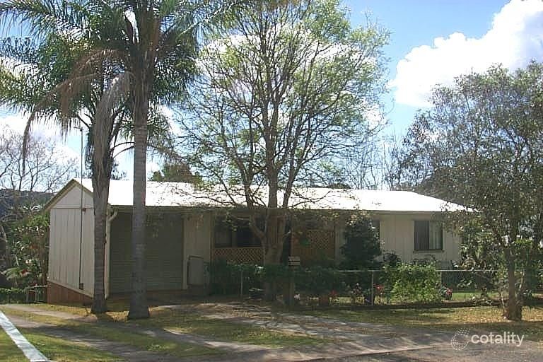 10 Nichols St, Nambour, QLD 4560