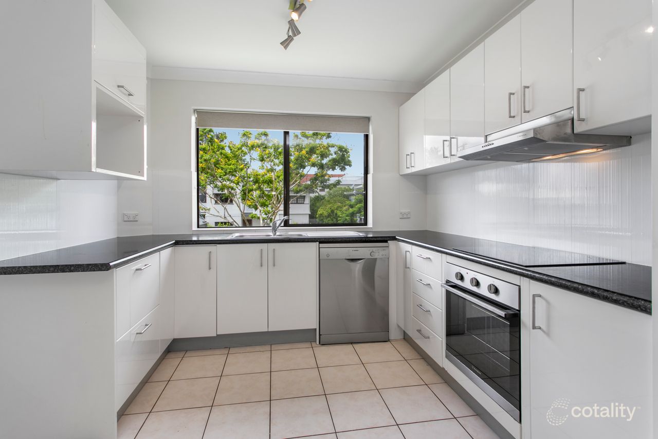 5/57 Dunellan St, Greenslopes, QLD 4120