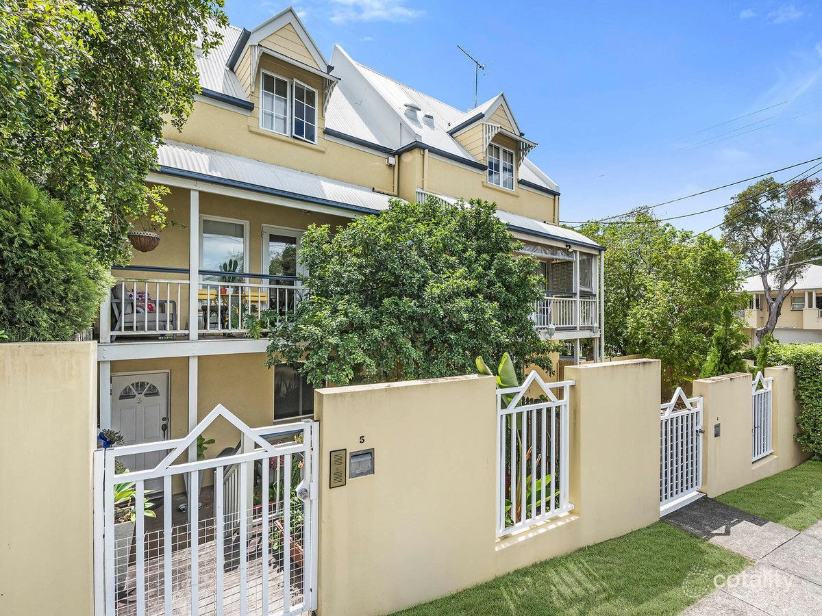 5/7 Miles St, Hawthorne, QLD 4171