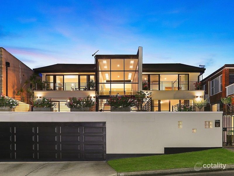 13 Tutt Cres, Chiswick, NSW 2046