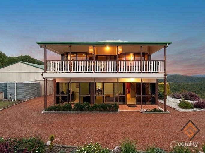 248 Watson Rd, Armstrong Creek, QLD 4520