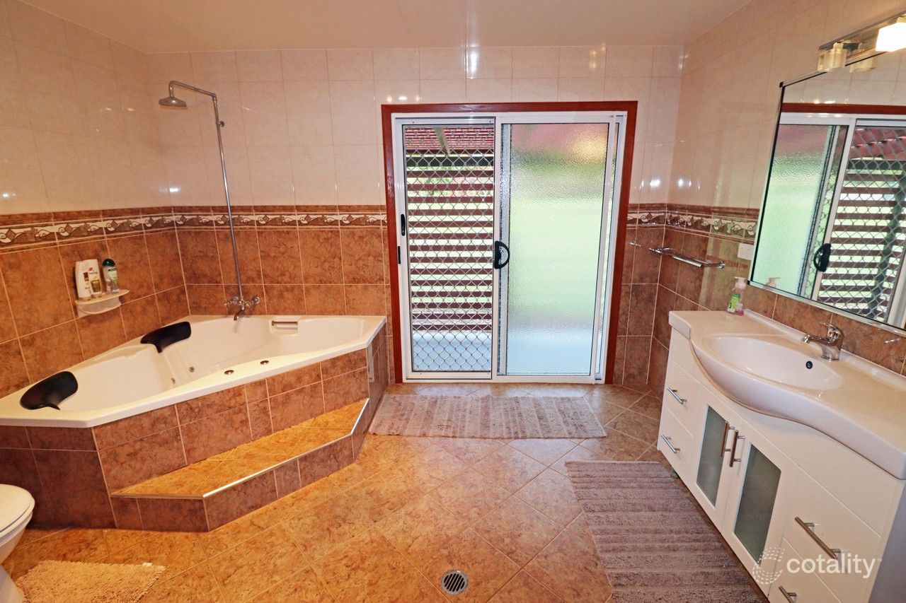 6 Alamanda Cl, Yungaburra, QLD 4884