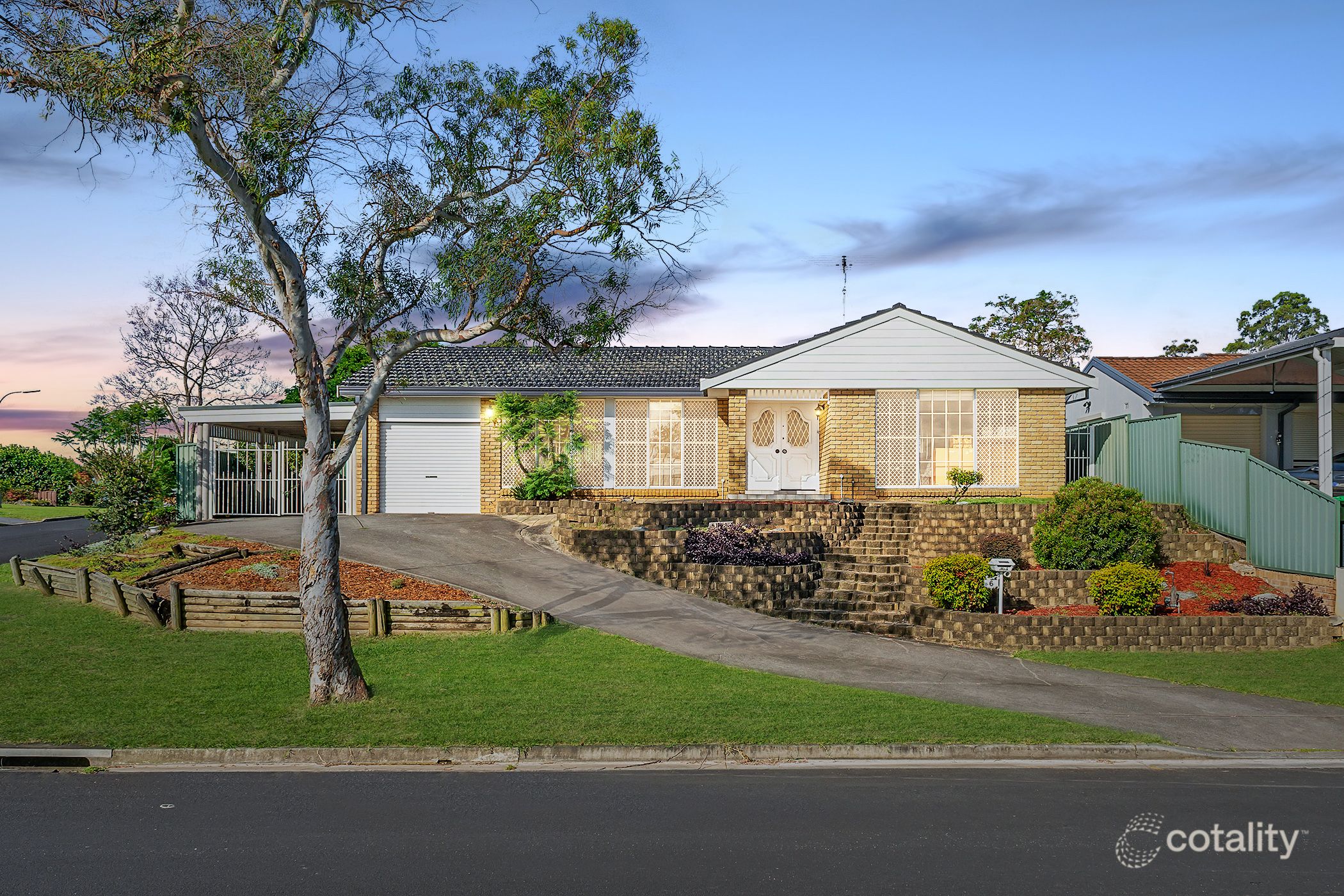 6 Dunbar St, St Andrews, NSW 2566