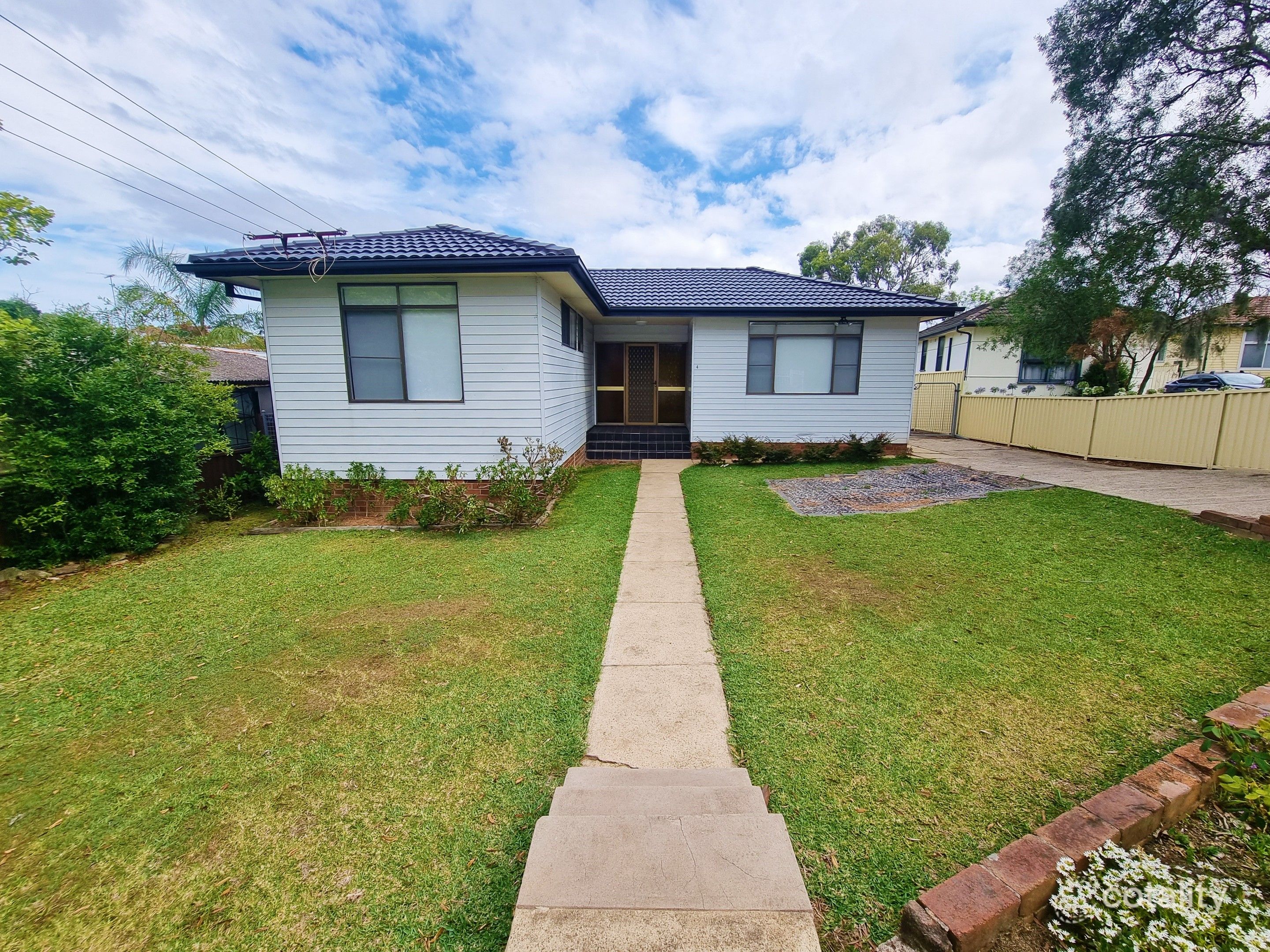 4 Hargrave Rd, Lalor Park, NSW 2147