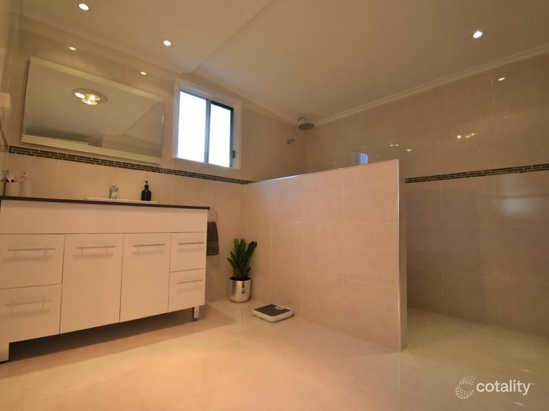 21 Galah St, Longreach, QLD 4730