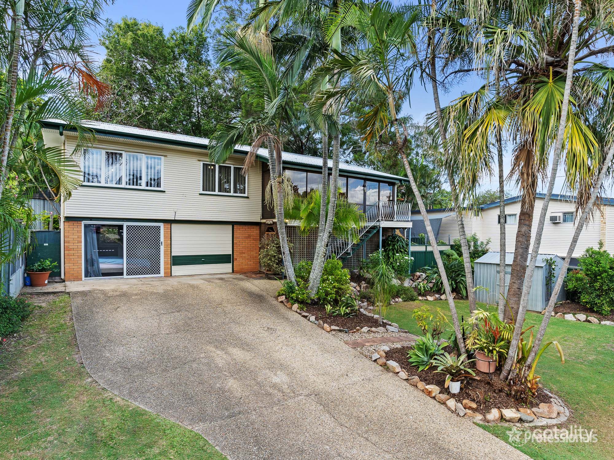 9 Amaroo Ave, Ferny Hills, QLD 4055