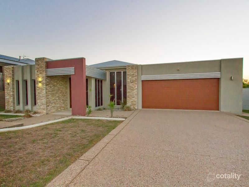 16 Clarendon St, Clinton, QLD 4680