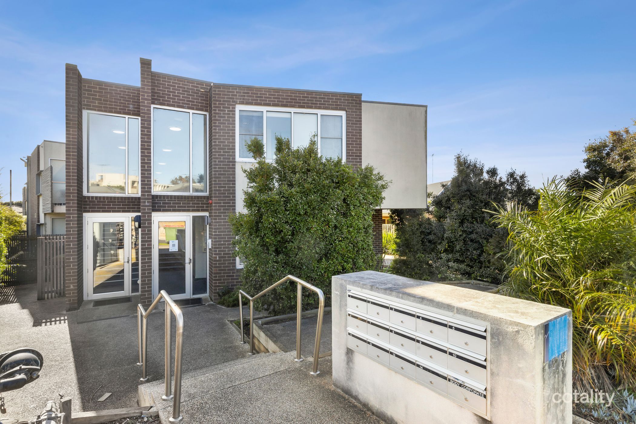 6/4 Ficinia Mews, Highton, VIC 3216