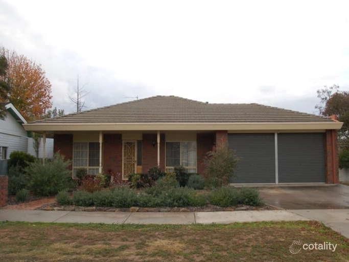 32 Wilmoth Ave, Horsham, VIC 3400
