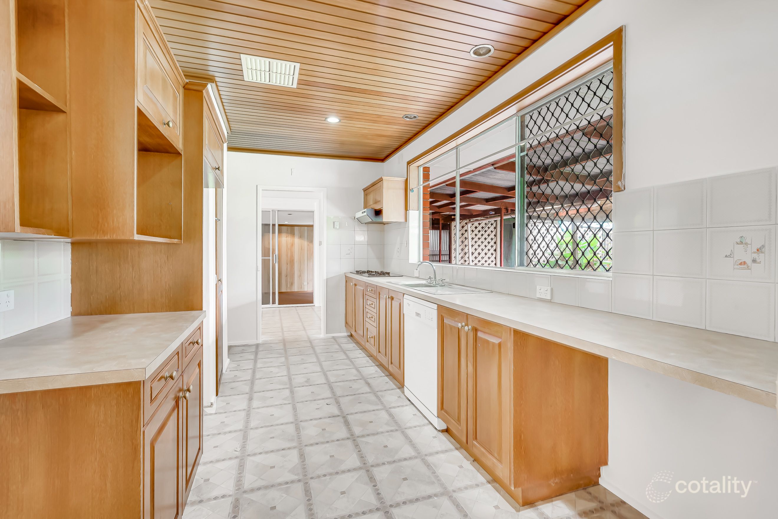 14 Armbuster St, Hope Valley, SA 5090