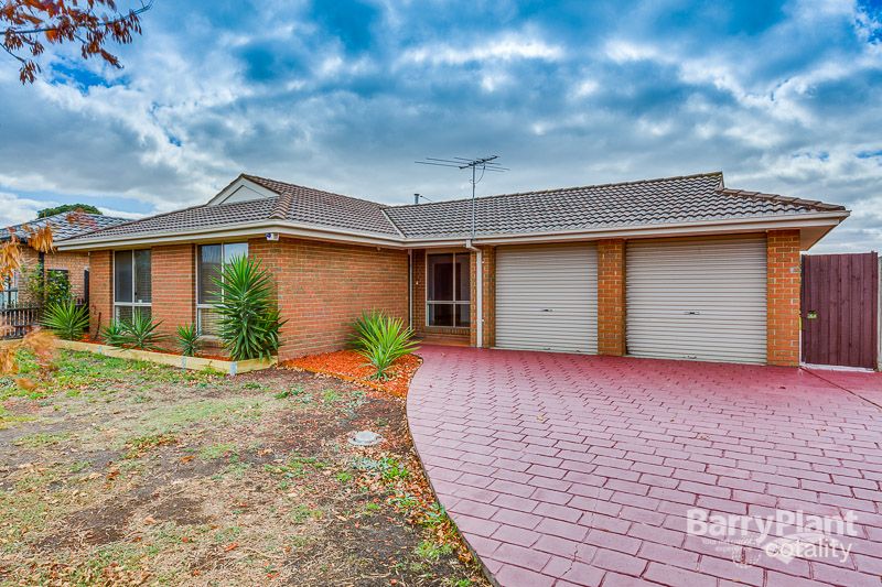 32 Dundee Way, Sydenham, VIC 3037
