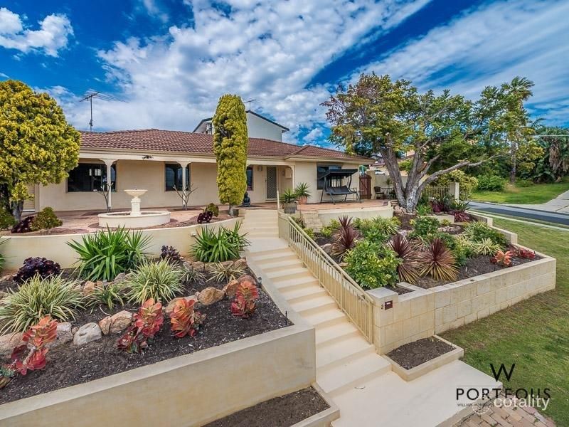 2 Martin Rd, Sorrento, WA 6020