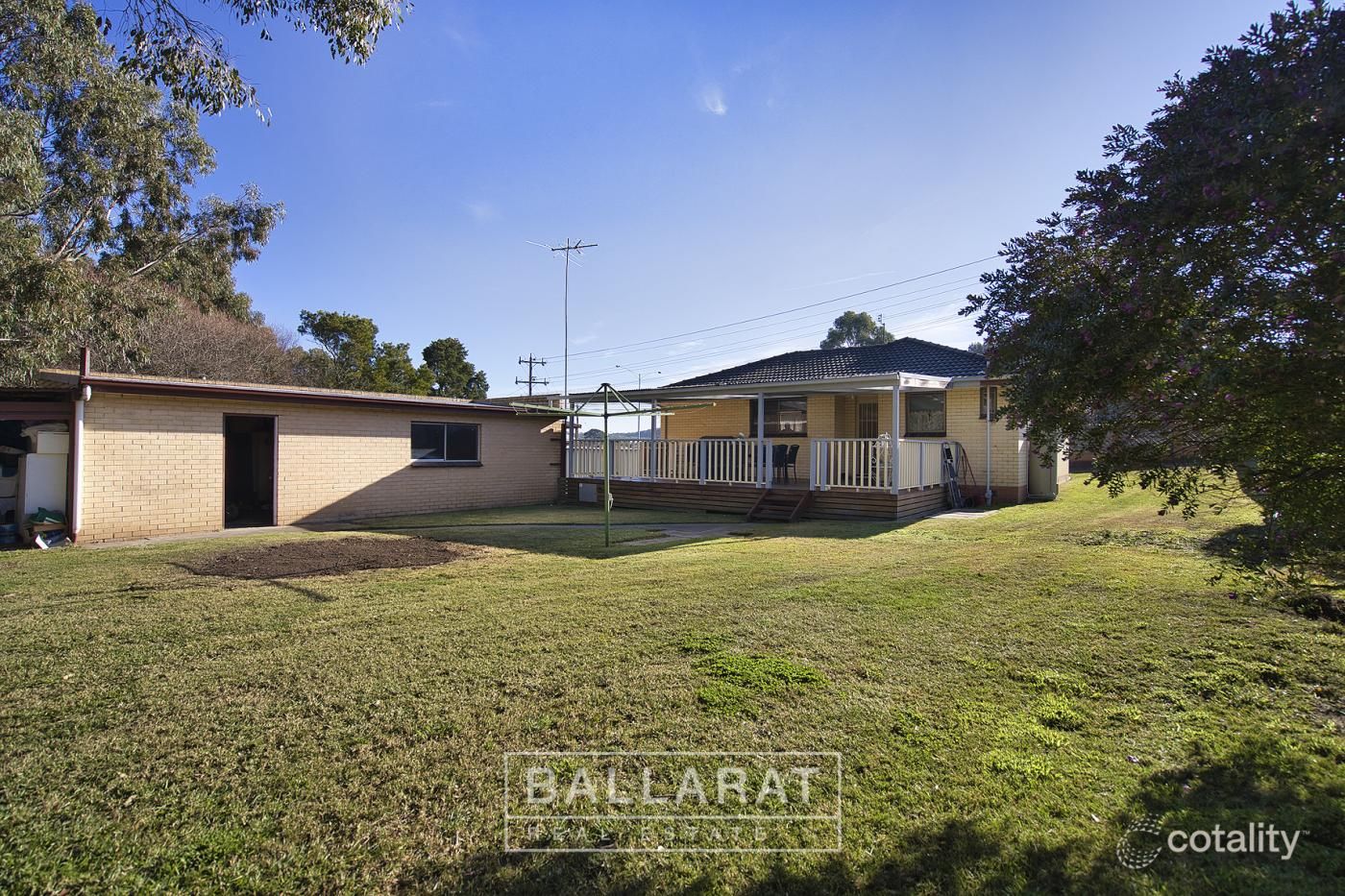 206 Melbourne Rd, Brown Hill, VIC 3350
