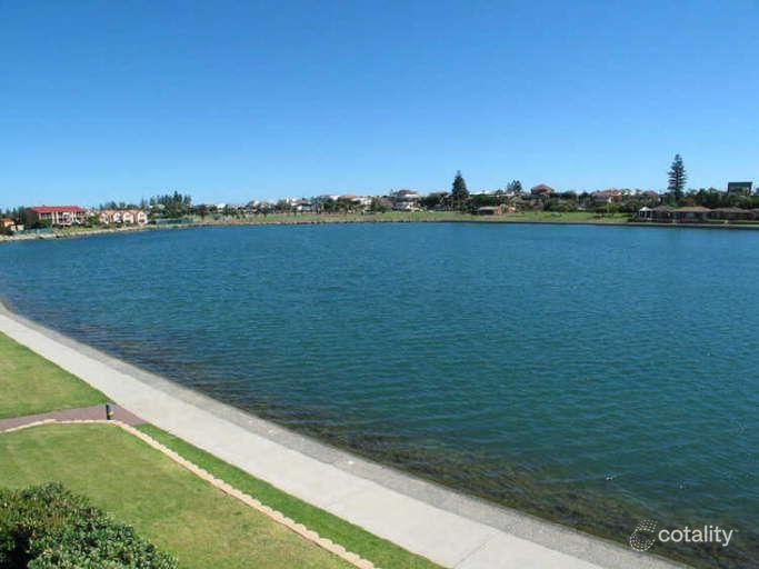 170 Sportsmans Dr, West Lakes, SA 5021