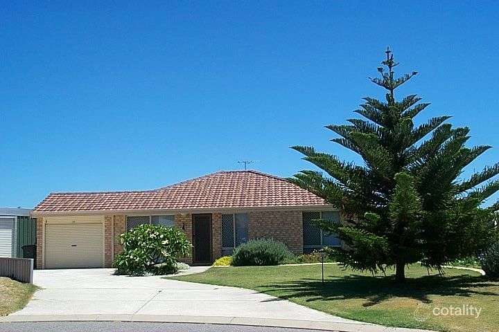 24 Nurrari Cl, Waikiki, WA 6169