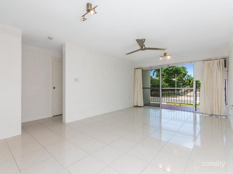 2/118 Mitchell St, North Ward, QLD 4810