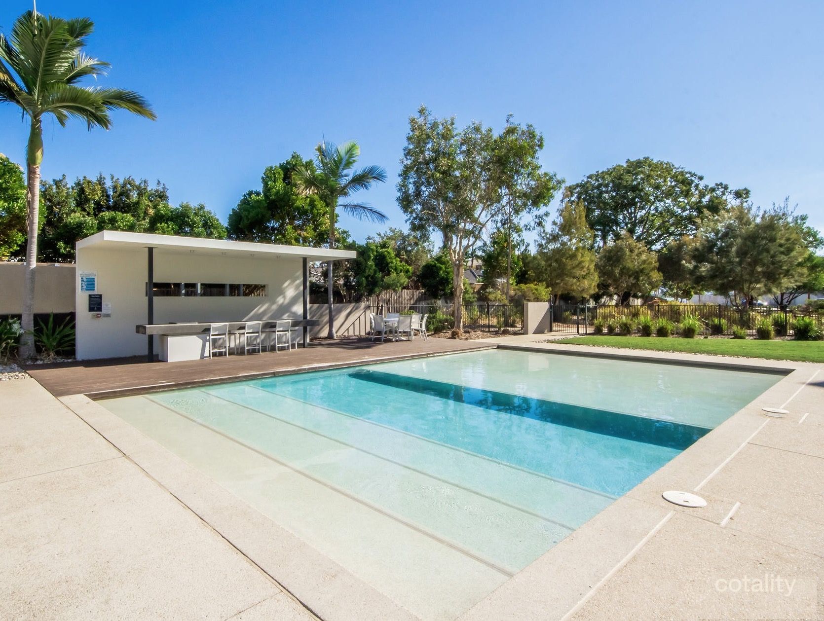 11 Havana Way, Paradise Point, QLD 4216