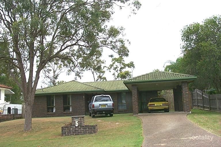 5 Ron St, Camira, QLD 4300