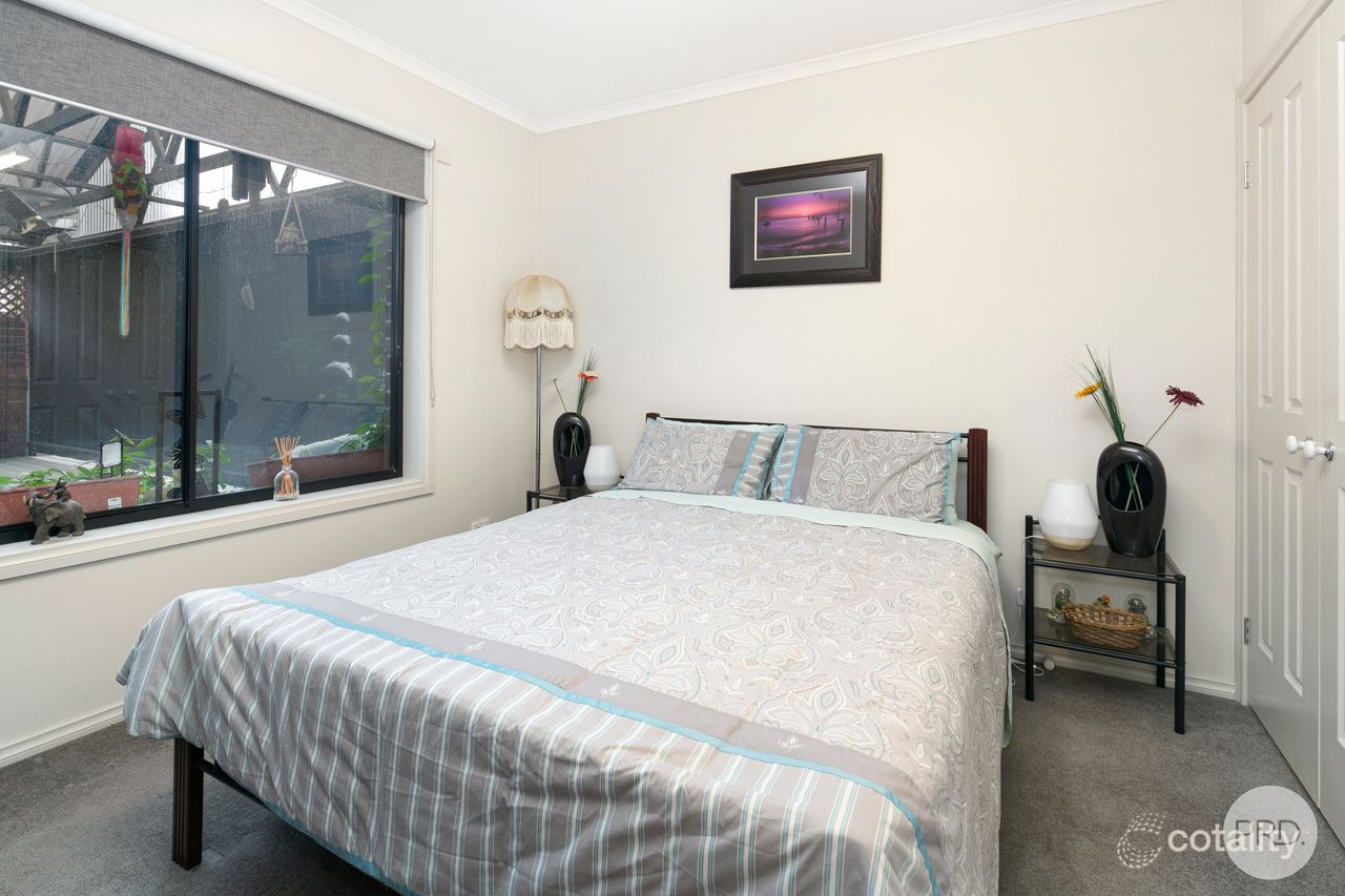 6 Ellsworth Cl, Sebastopol, VIC 3356