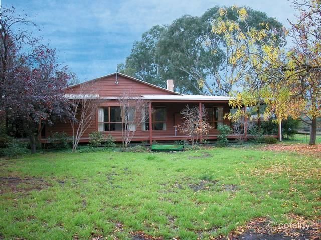1190 Somerton Rd, Oaklands Junction, VIC 3063
