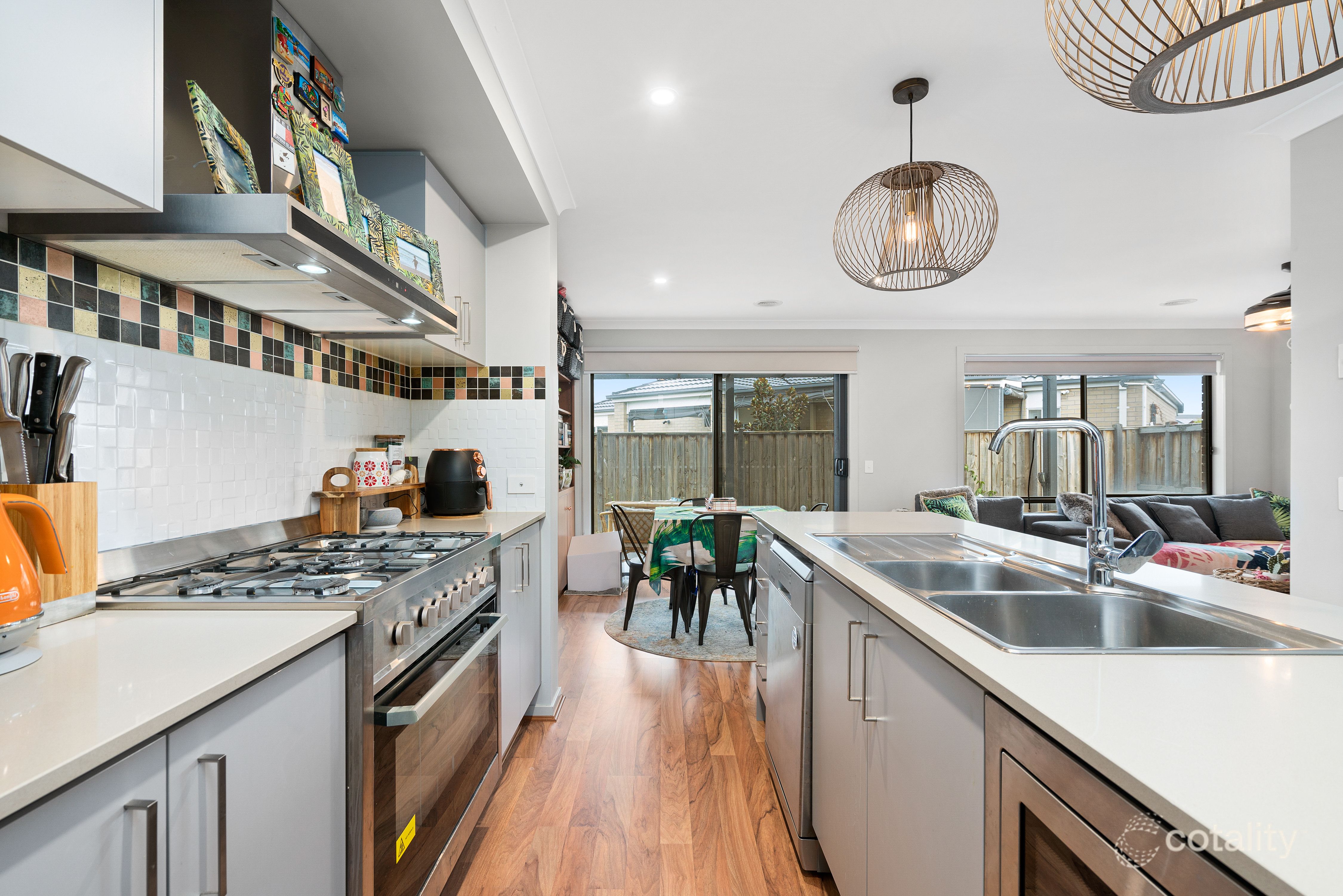 6 Aria Cl, Lara, VIC 3212