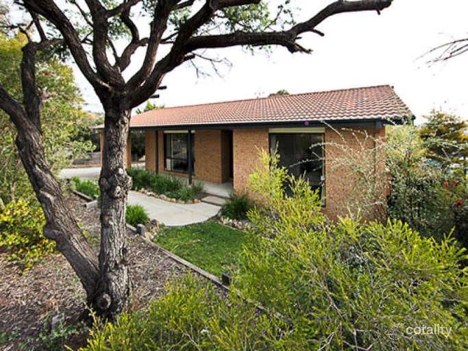 21 Parfitt Cres, Calwell, ACT 2905