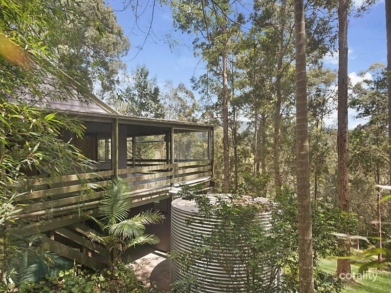 98 Sunridge Rd, Landers Shoot, QLD 4555