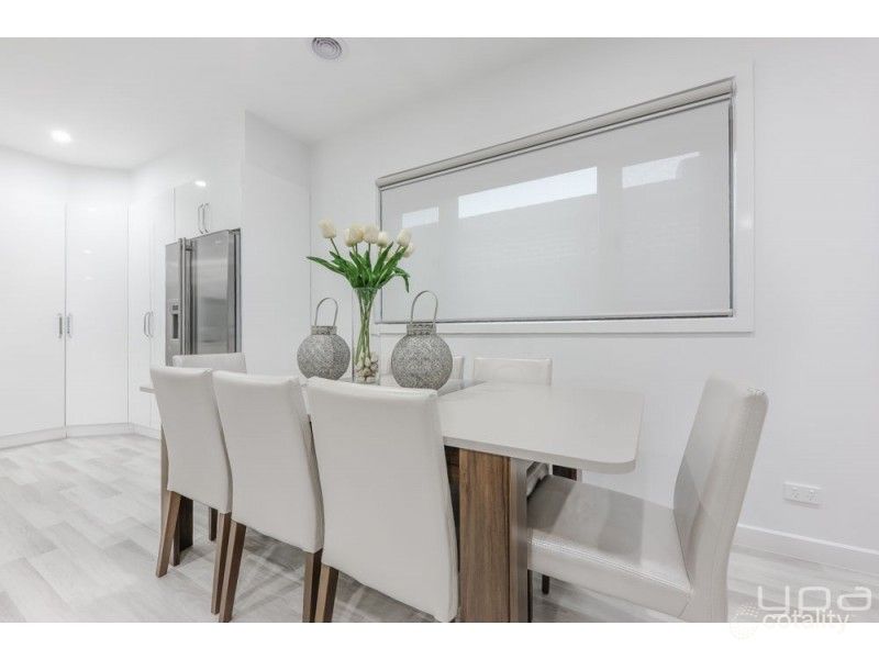 40 Quarter St, Roxburgh Park, VIC 3064