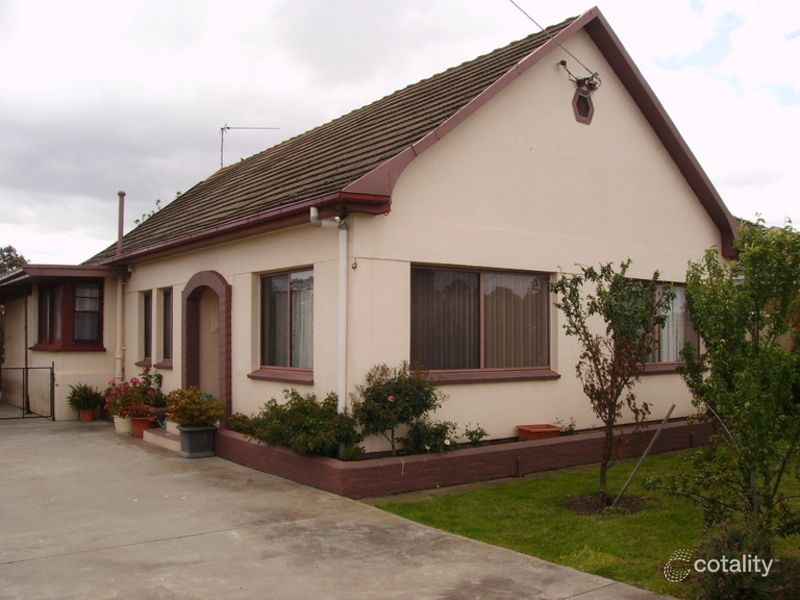 83 Holmes Rd, Morwell, VIC 3840