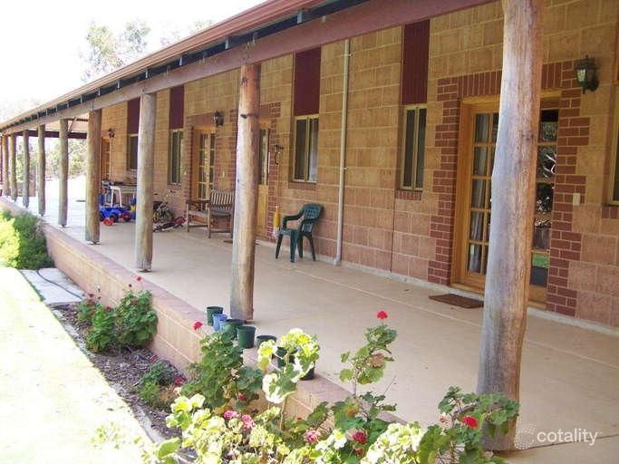 1 Longva Rd, Moresby, WA 6530