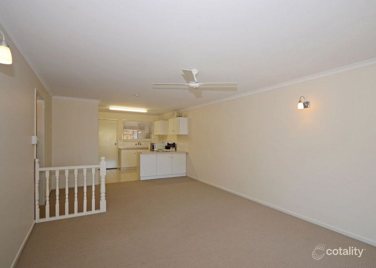 1/786 Boat Harbour Dr, Urangan, QLD 4655