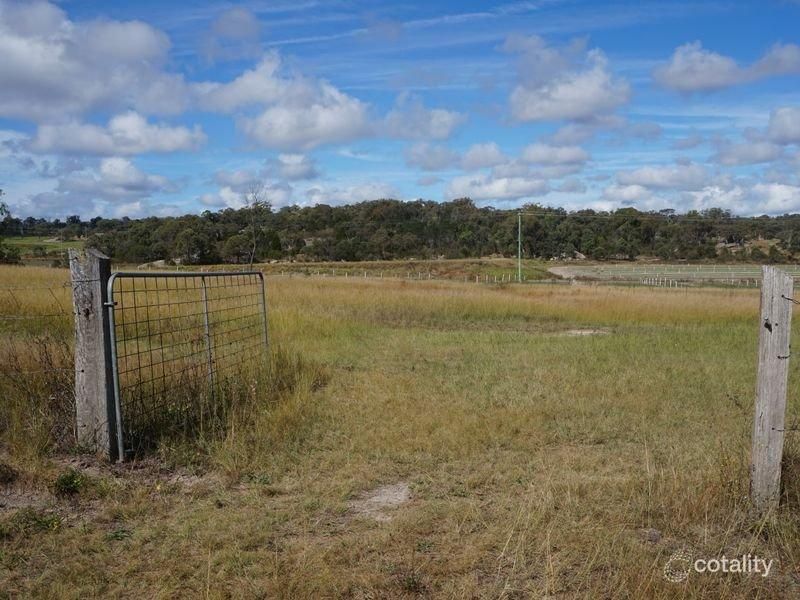 1472 Amiens Rd N, Amiens, QLD 4380