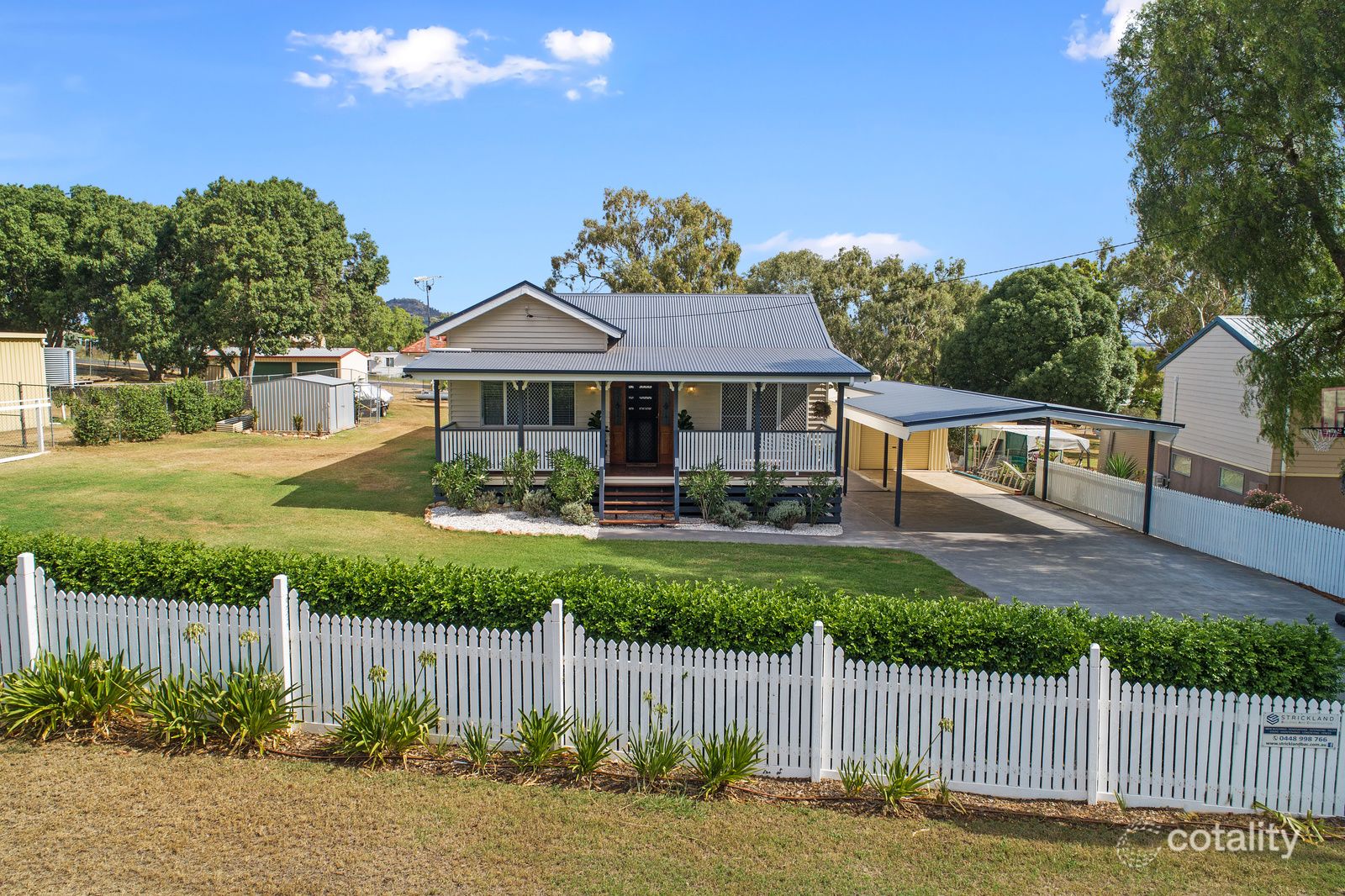 4 Claire-Lee Cres, Kingsthorpe, QLD 4400