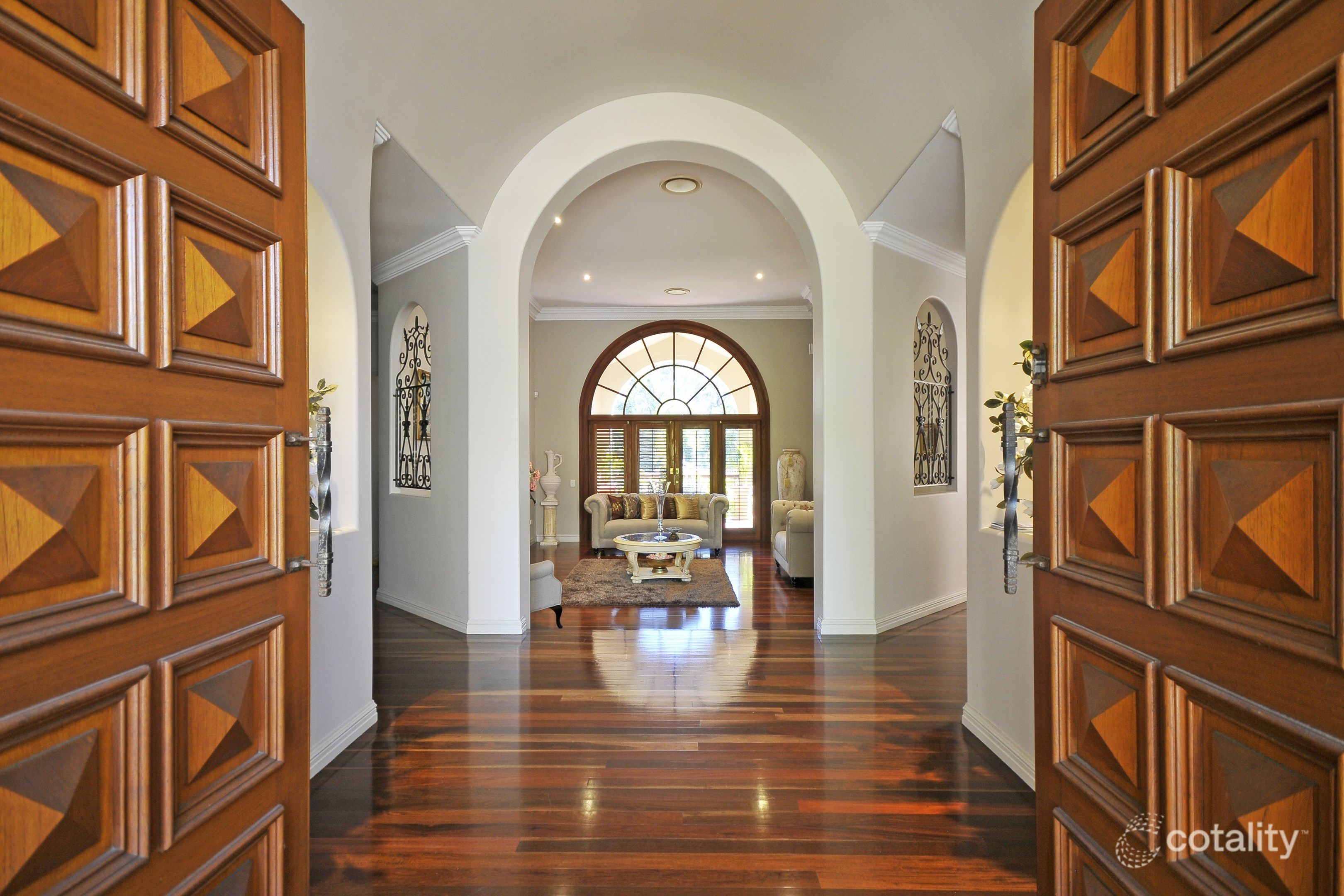 29 Pine Valley Dr, Robina, QLD 4226