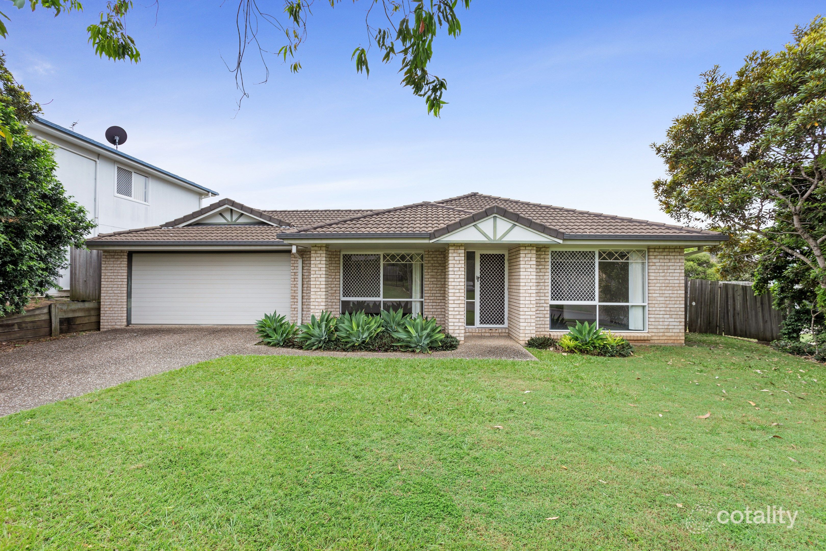 83 Gum St, Warner, QLD 4500