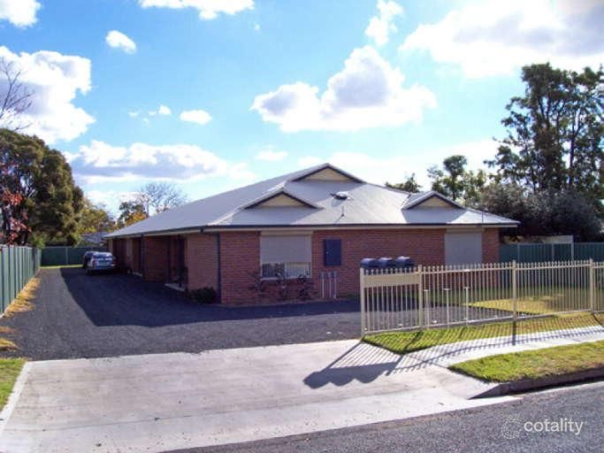 2/1 Jubilee St, Dubbo, NSW 2830