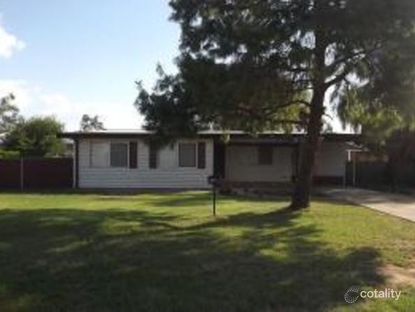 188 Dandaloo St, Narromine, NSW 2821