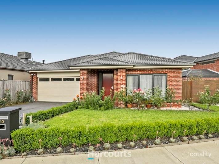 10 Bibury St, Cranbourne North, VIC 3977