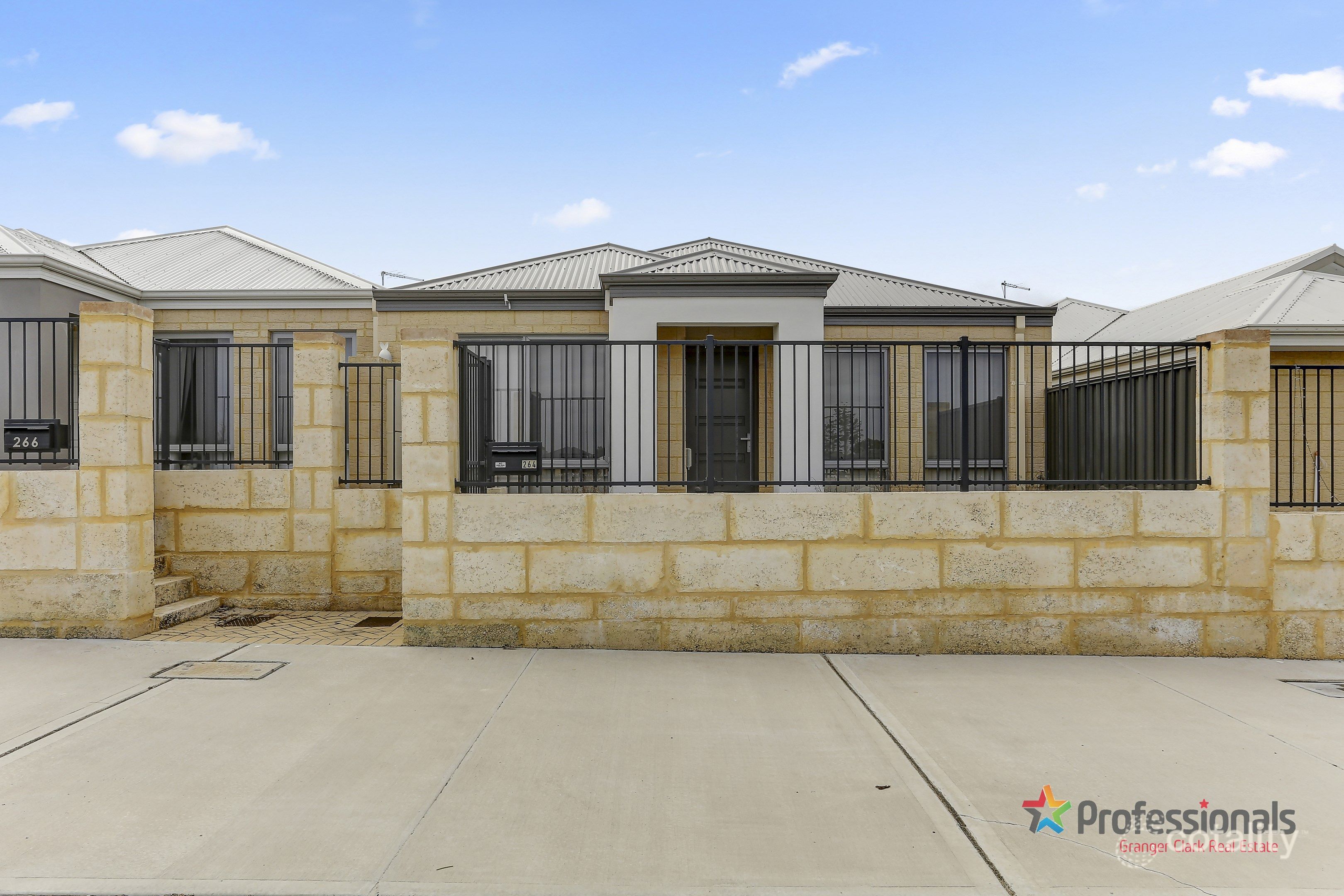 264 Arthur St, Dayton, WA 6055