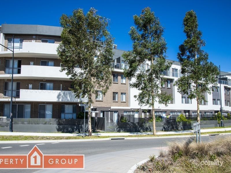 201/44b Drummond Ave, Ropes Crossing, NSW 2760