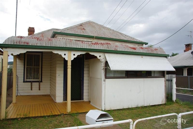 37 Simpson St, Wellington, NSW 2820