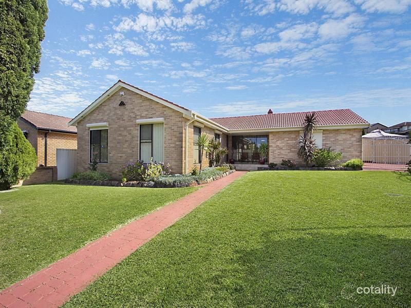 7 Aspen St, Bossley Park, NSW 2176