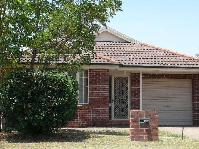 16 Banyule Ct, Wattle Grove, NSW 2173